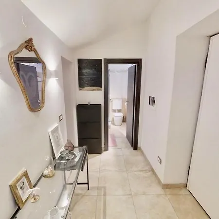 Lucy's شقة ترييستي