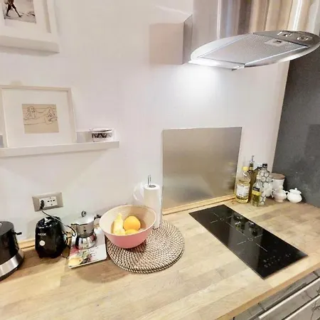 شقة Lucy's ترييستي